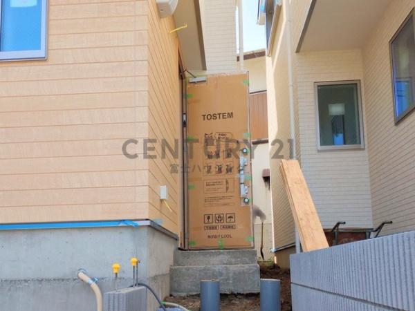 茅ヶ崎市小和田１丁目の新築一戸建