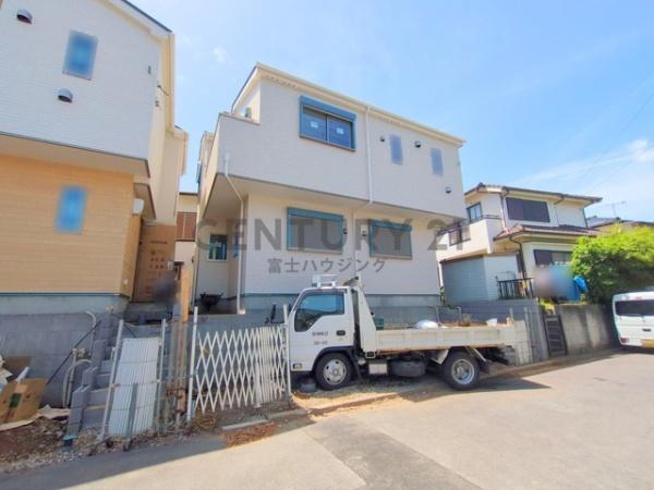 茅ヶ崎市小和田１丁目の新築一戸建
