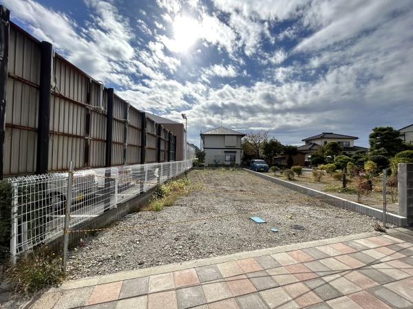 茅ヶ崎市本村２丁目の土地