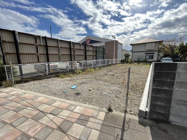 茅ヶ崎市本村2丁目　建築条件なし　売地　全1区画