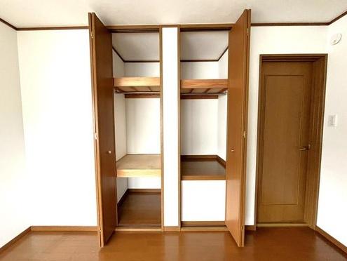 茅ヶ崎市中海岸２丁目の中古一戸建て