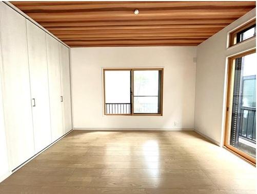 茅ヶ崎市中海岸２丁目の中古一戸建て