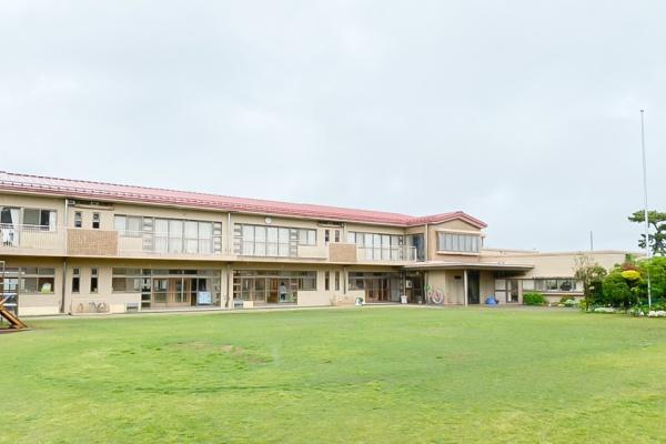 茅ヶ崎市中海岸3丁目の土地(恵泉幼稚園)
