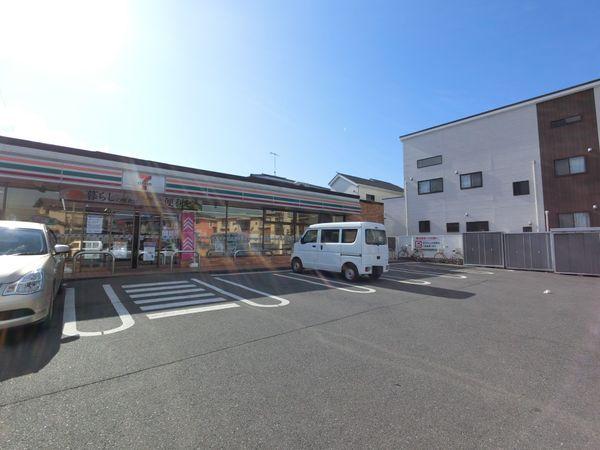 茅ヶ崎市松が丘2丁目の土地(セブンイレブン茅ヶ崎出口町店)