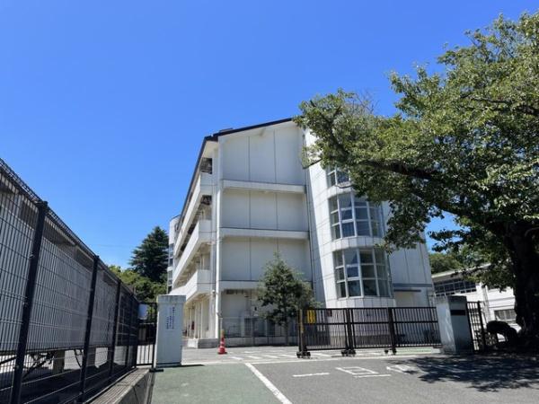 平塚市めぐみが丘２丁目の中古一戸建て(平塚市立土沢中学校)