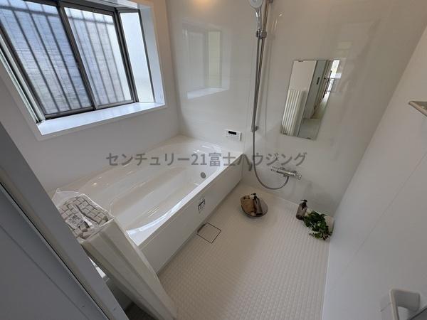 平塚市めぐみが丘２丁目の中古一戸建て