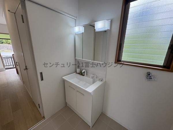 平塚市めぐみが丘２丁目の中古一戸建て