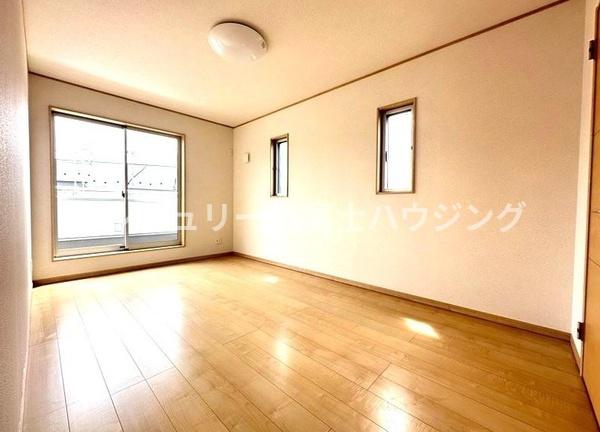 茅ヶ崎市円蔵の中古一戸建て