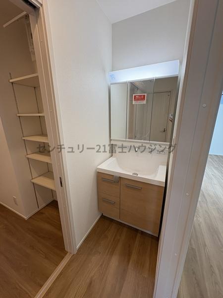 茅ヶ崎市香川４丁目の新築一戸建