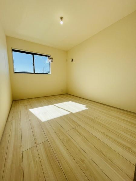 茅ヶ崎市高田１丁目の新築一戸建
