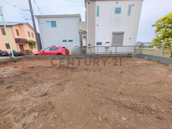 茅ヶ崎市菱沼２丁目の新築一戸建