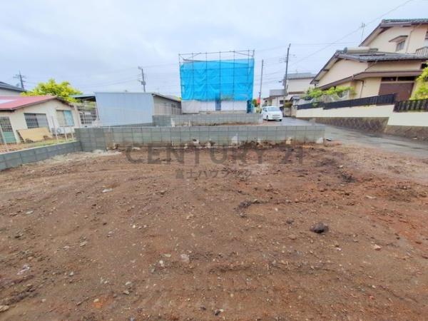 茅ヶ崎市菱沼２丁目の新築一戸建