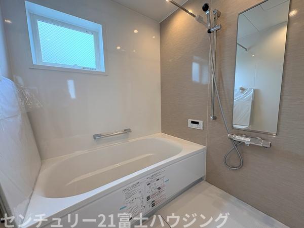 茅ヶ崎市松風台Ⅲ　新築分譲住宅　A棟　全2棟