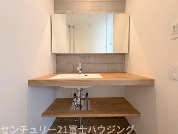 茅ヶ崎市松風台Ⅲ　新築分譲住宅　A棟　全2棟