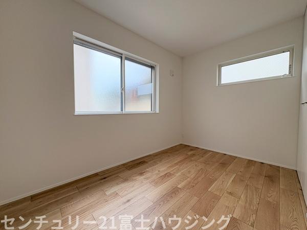 茅ヶ崎市松風台Ⅲ　新築分譲住宅　A棟　全2棟