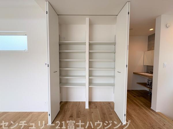 茅ヶ崎市松風台Ⅲ　新築分譲住宅　A棟　全2棟