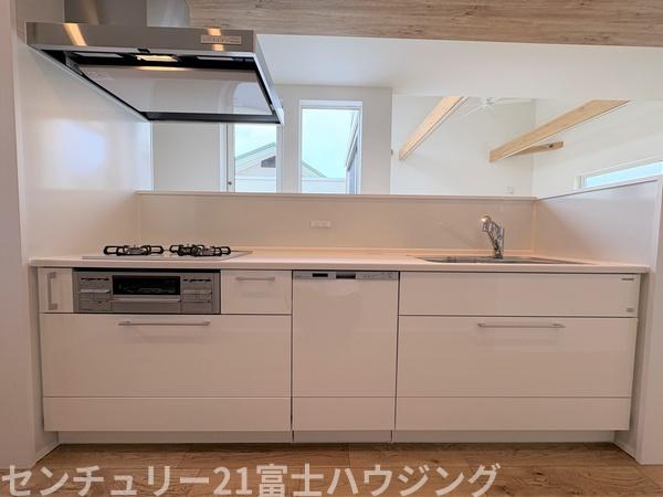 茅ヶ崎市松風台Ⅲ　新築分譲住宅　A棟　全2棟