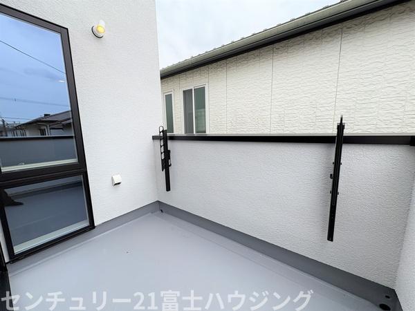 茅ヶ崎市松風台Ⅲ　新築分譲住宅　B棟　全2棟