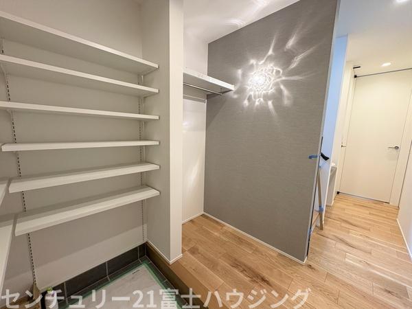 茅ヶ崎市松風台Ⅲ　新築分譲住宅　B棟　全2棟
