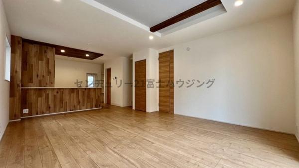 茅ヶ崎市赤羽根の新築一戸建