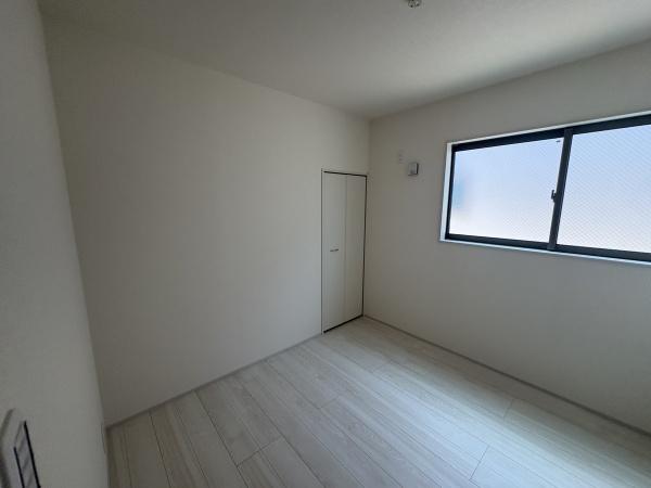 茅ヶ崎市松浪2丁目　新築戸建　3号棟　全3棟