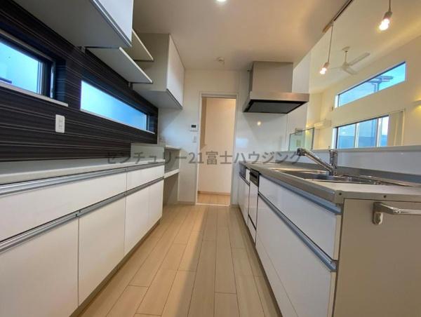 茅ヶ崎市円蔵の中古一戸建て