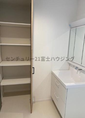 茅ヶ崎市松浪１丁目の中古一戸建て
