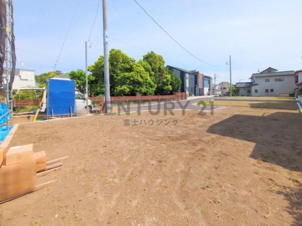 茅ヶ崎市高田１丁目の土地