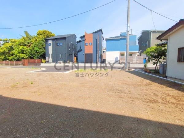 茅ヶ崎市高田１丁目の土地