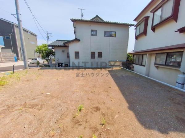 茅ヶ崎市高田１丁目の土地