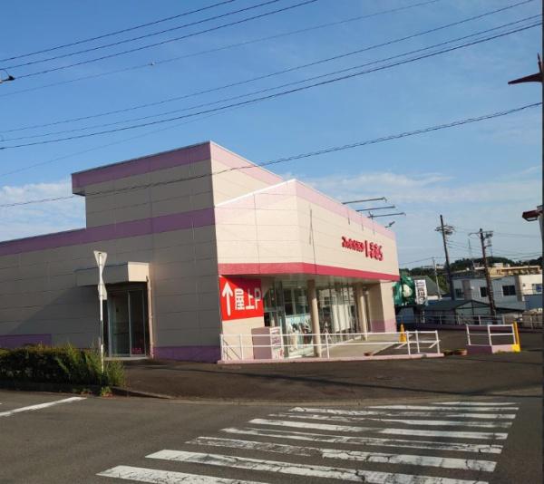 中郡二宮町緑が丘2丁目の中古一戸建て(ファッションセンターしまむら二宮店)