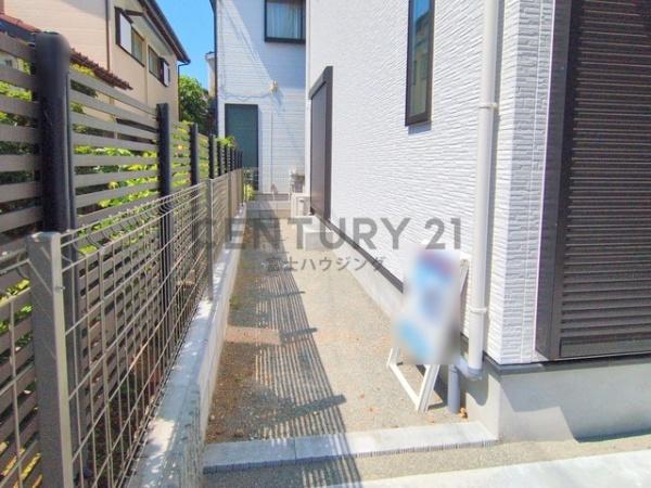 茅ヶ崎市柳島2丁目889番　新築戸建　全1棟