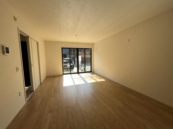 茅ヶ崎市本村５丁目の新築一戸建