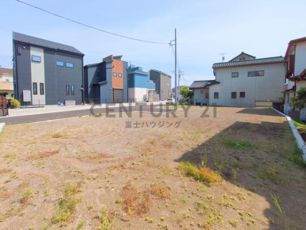 茅ヶ崎市高田１丁目の土地