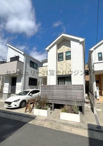 茅ヶ崎市若松町の中古一戸建て