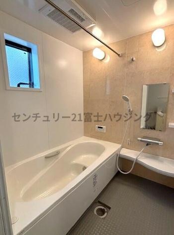 茅ヶ崎市若松町の中古一戸建て