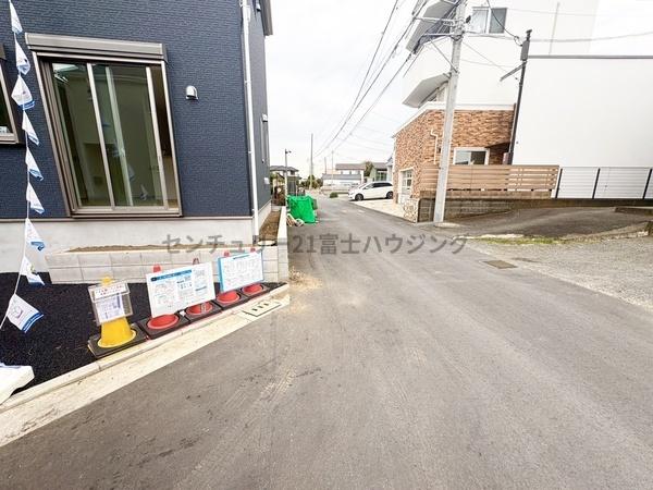 茅ヶ崎市柳島２丁目の新築一戸建
