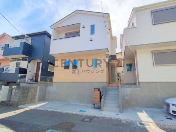 茅ヶ崎市小和田１丁目の新築一戸建