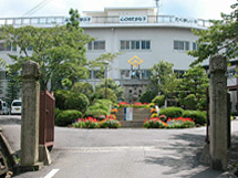 湖南市石部中央2丁目の土地(湖南市立石部小学校)