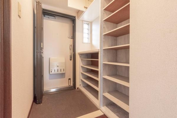 レックスガーデン守山弐番館