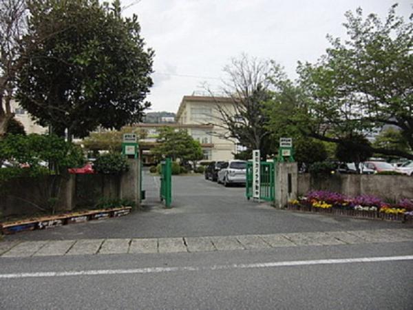 ファーストタワー大津MARY(大津市立皇子山中学校)