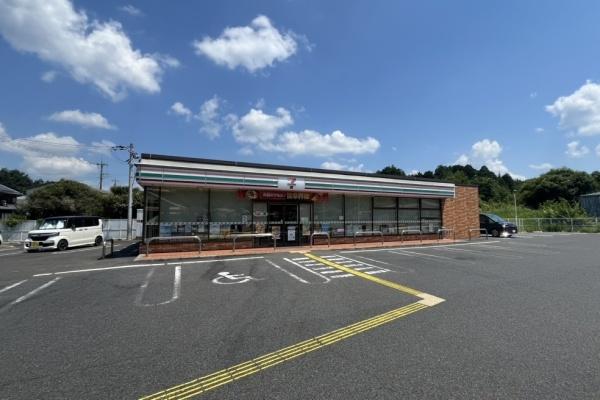 湖南市水戸町の新築一戸建(セブンイレブン湖南岩根店)