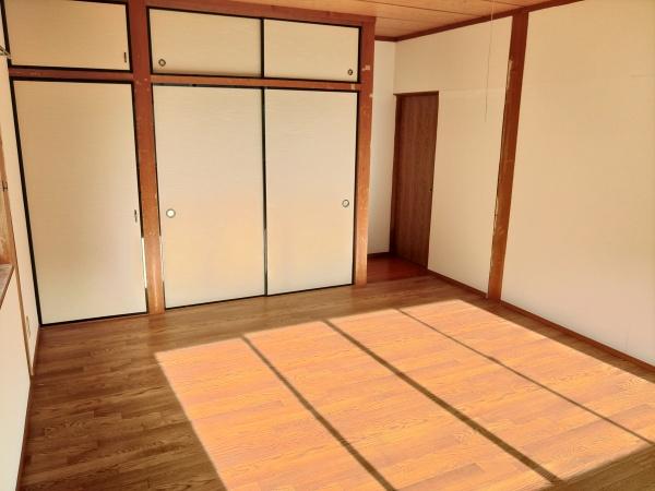 米原市西山貸家