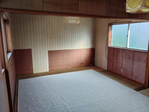 米原市西山貸家