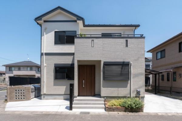 守山市伊勢町の中古一戸建
