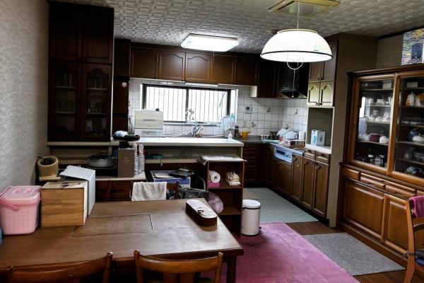 東近江市北花沢町の中古一戸建て