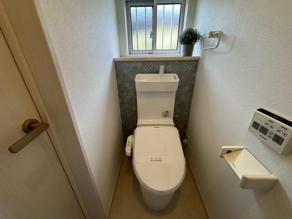仰木の里東5丁目貸家