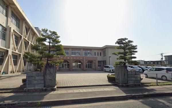 福井市高木２丁目の土地(灯明寺中学校)