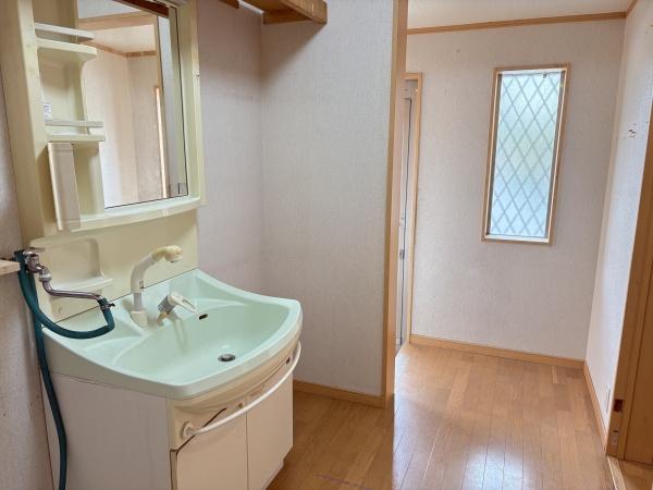 守山市伊勢町の中古一戸建て