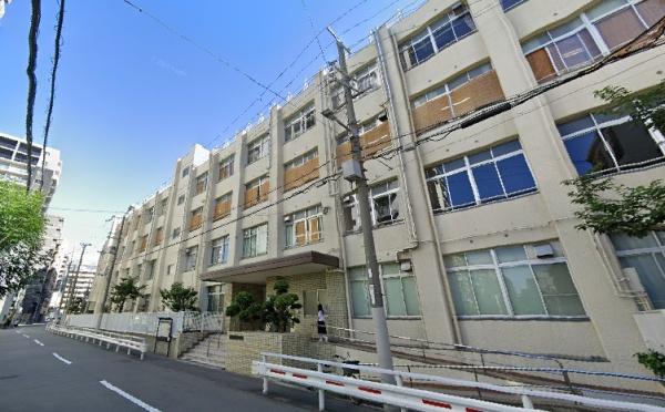 グランドメゾン新梅田タワーTHECLUBRESIDENCE(大阪市立大淀中学校)